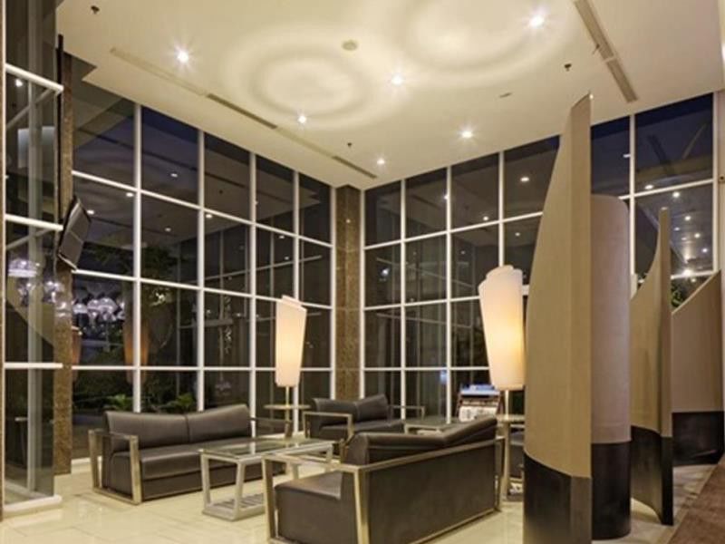 Howard Johnson By Wyndham Pekalongan Εξωτερικό φωτογραφία
