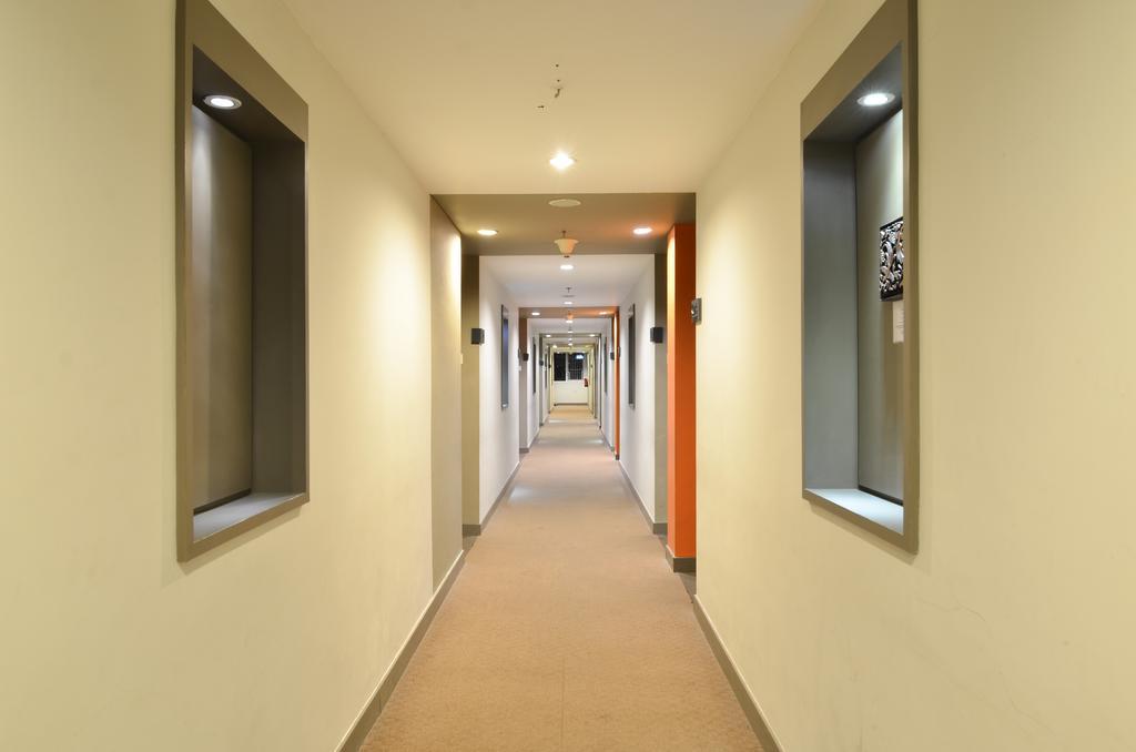 Howard Johnson By Wyndham Pekalongan Εξωτερικό φωτογραφία